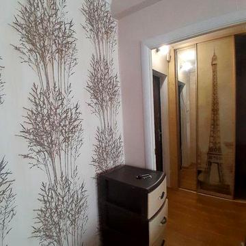 Продам 1 кімнатну квартиру на Зодчих біля ТЦ Апрель (усі держ програми)