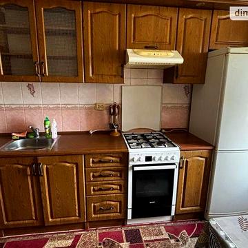 Довгострокова оренда 3к Квартира Спортивна вулиця