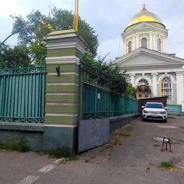 Продам в центре Одессы двухкомнатную квартиру.