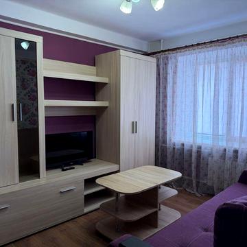 Здаю в довгострокову оренду двукімнатну квартиру