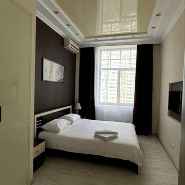 ‼️ Аренда 100 м² Двухкомнатная квартира в центре Аркадии | ЖК «Корона» на Генуэзской / Тенистой | Потолки 3,4 м | 2 спальни