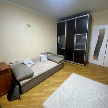 Петра Григоренка просп., 20