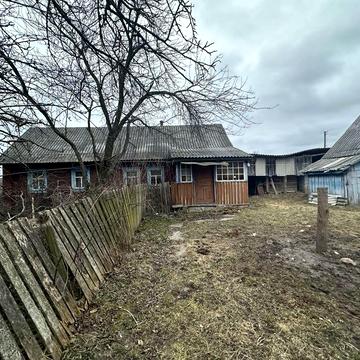 Продаж будинку з ділянкою 30 соток. С. Піщаниця