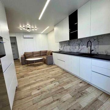 Оренда 3 кімнатної квартири ЖК River Park