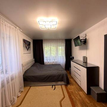 Продам 1 кім квартиру район Вокзальна