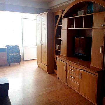 2-к квартира, можно на 1-2 месяца, ул.Полковая, между просп.Европ.Союза и ул.Выговского, вблизи ЖК Варшавский-2, Куреневка, Виноградарь, Нивки