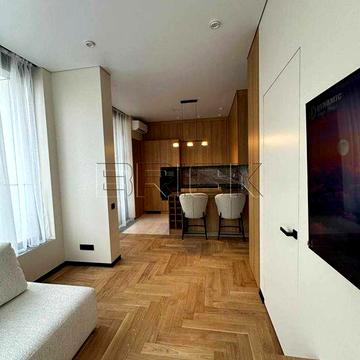 Unit Home 2К дво кімнатна Продаж Новий ремонт Ґарета Джонса 12 Київ ЖК Unit Home