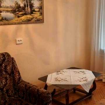 Д.Антіпова 4(Славгородська), 7/9 пов. 55 кв.м.  газ.