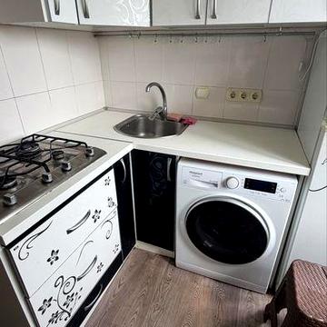 Однокомнатная квартира возле ТРК Украина