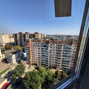 Продаж 2 кімнатної квартирі в центрі міста