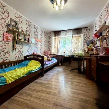 Продаж 2 кім. Квартири( вул.Академіка Тамма)