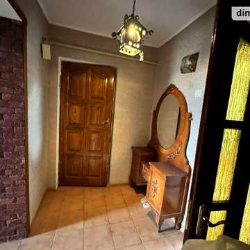 Продаж 4к Квартира Галицька вулиця