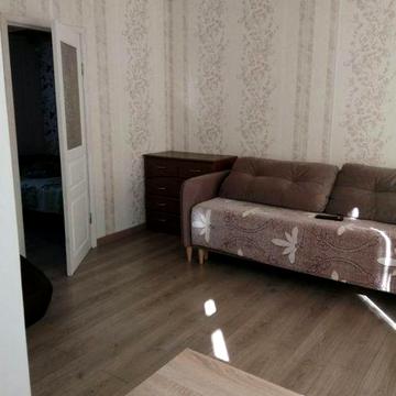 Сдам 2-ком. Косвенная / Таврия.