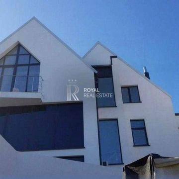 Оренда будинку 370 м² на Печерську Під офіс або житло Генератор
