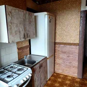 Світла 2-кімнатна квартира з великою лоджією та гарним видом в Тернівському районі, вул. Пляжна