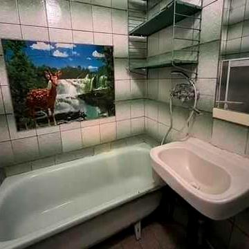 Продаж 2 кім. квартири Гречани