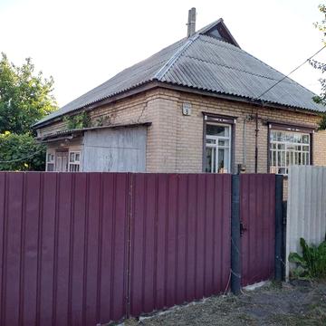 Продам будинок в місті Миргород.