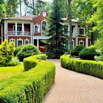 Ексклюзивний маєток преміум-класу в курортному Ворзелі — 3 гектари приватної території лише за 15 км від Києва