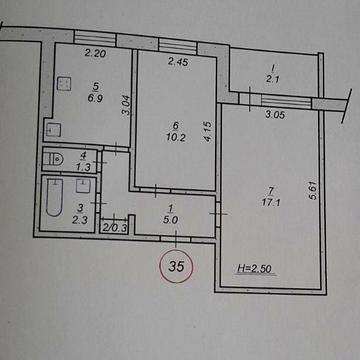 Продам 2х ком на Микрорайоне