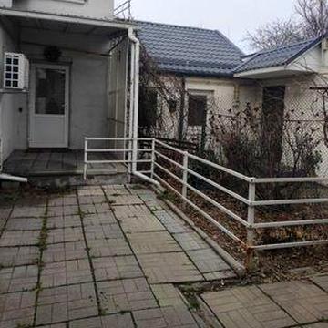 Продаж будинка Тихой центр