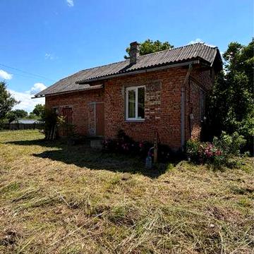 Продаж будинку з земельною ділянкою у Добрівлянах