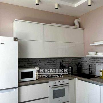Продаж 2 кімн. квартири біля моря