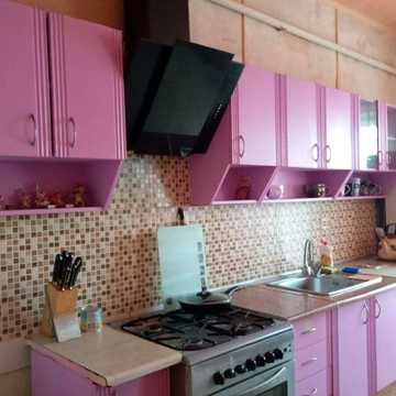 Продам в с Усатово 2 эт.дом 98 т.у.е