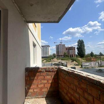3к квартира на першому поверсі