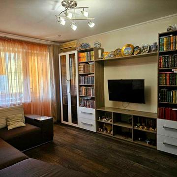 Продаж 2 кімнаної 53м Оболонь ремонт меблі техника вул.Йорданська 4Б метро Оболонь Почайна