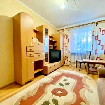 2к квартира з Ремонтом в Самому Центрі, 2й поверх, 47м2