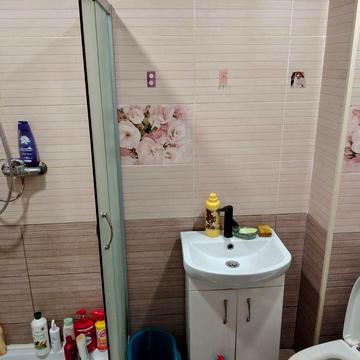Продам 2к/к 6 Слобідська/Погранична кухня 12кв м ПРОДАМ 2к/к 6 Слободская /Пограничная комнаты раздельные