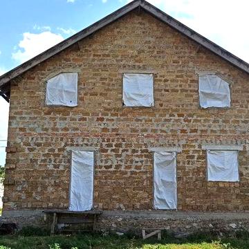 Продається будинок 167 м.кв. (2 поверхи) на 6 сотках з вільним плануванням, Жовтневий район, Миколаїв.
