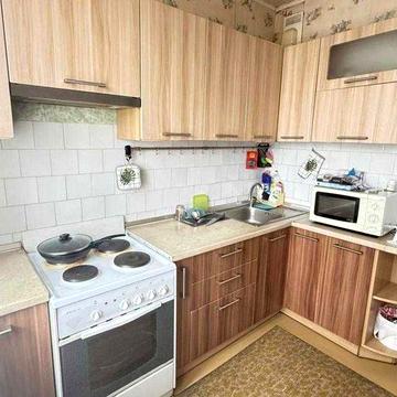Продаж  2-кімнатної квартири Троєщина проспект  Червоної Калини 1