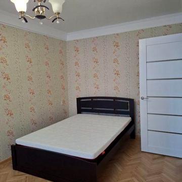 Пропонуєтся в оренду 2-х.кім. квартиру вул. Милютенка 28А,метро Лісова
