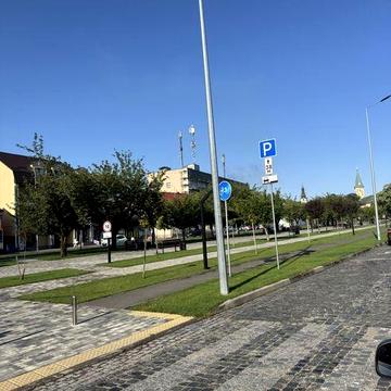 Оренда двокімнатної квартири в самому центрі міста Виноградів