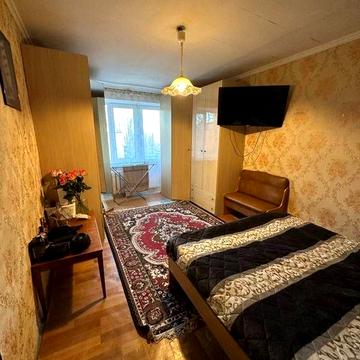 Продам 1 ком. квартиру 30 кв.м Красный камень , Коробова 5.Собственник продам квартиру без посредников.