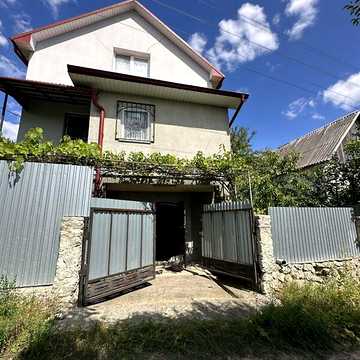 Продаж 3к Дім вулиця Довга
