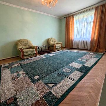 Продаж будинку 20 км від Львова.