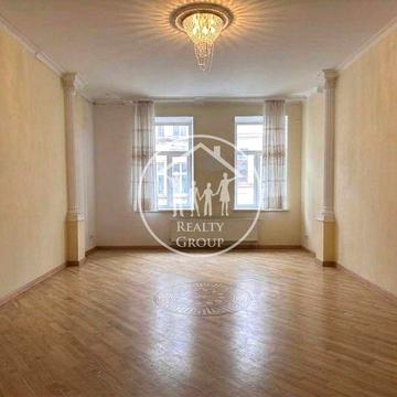 Квартира в Центрі Львова, бізнес проект!