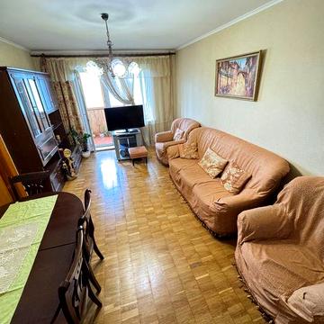 Оренда 2к квартира роздільна Голосіївський район вул Феодосійська 8