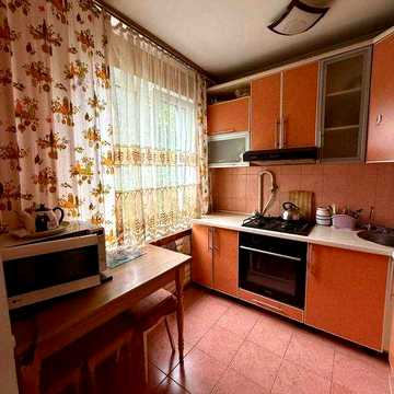 Продаж 2-кімнатної квартири біля Березового гаю