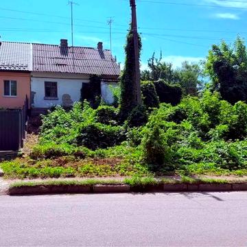 Продаж  частини будинку виведена як квартира