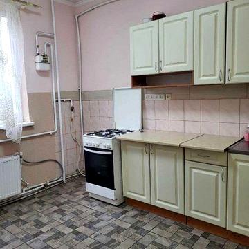 Червонослобідська, квартира в центрі Слободки