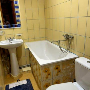 Квартира 1 кім зуп 4 Нова поліклініка світло не вимикали