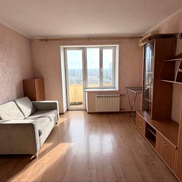Продается 1-комн. кв. на Песках