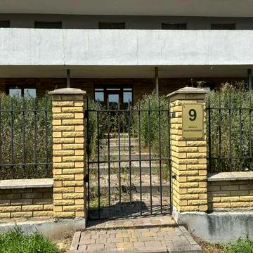 Будинок 245 м² на ділянці 13.7 соток у мальовничих Іванковичах
