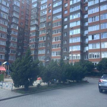 Сдам 1-комнатную квартиру в новострое,Ривен Таун