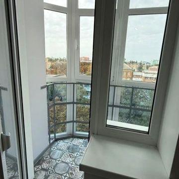 Здається однокімнатна квартира,в центрі міста, вул.Соборності, б.60 Д З 15.08.26р