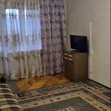 Продаётся 2х ком. Историческая