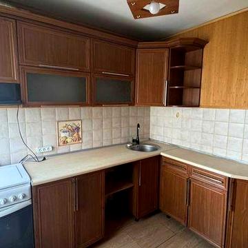 Продаю 2х к кв  Центр  Шнеерсона-Адмиральская, СЕРТИФИКАТ